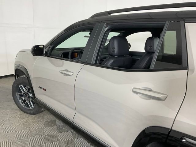 New 2026 GMC Terrain AT4 w/ Convenience Package III image 39