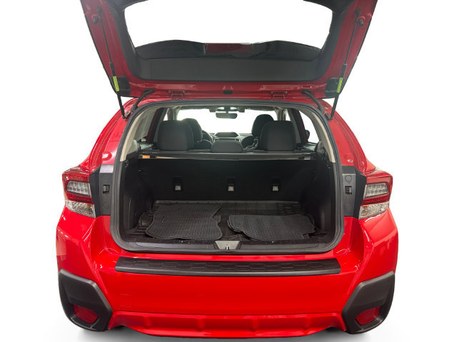 Used 2020 Subaru Crosstrek 2.0i Premium w/ Moonroof Package 2 AWD/4WD image 13