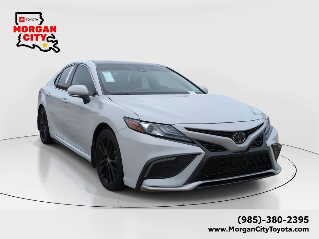 Used 2024 Toyota Camry XSE FWD image 1