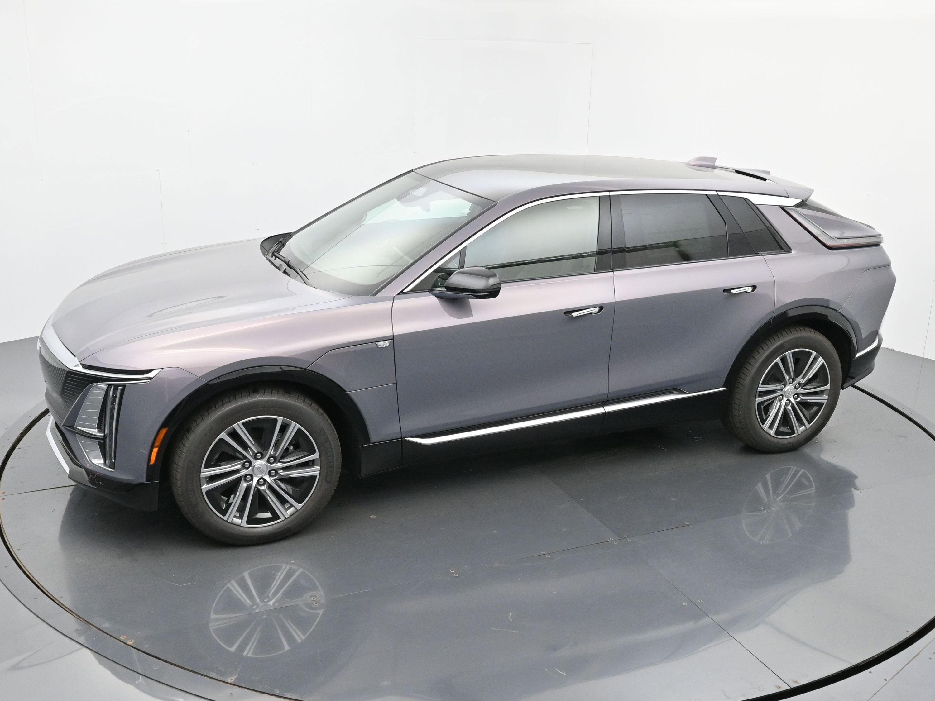 New 2026 Cadillac Lyriq Luxury image 24