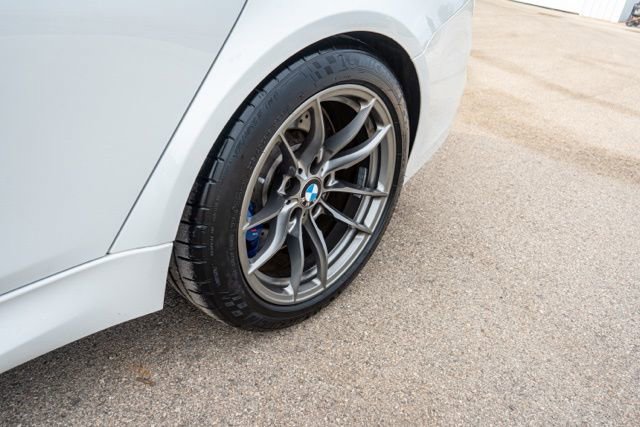 Used 2018 BMW M3 image 11