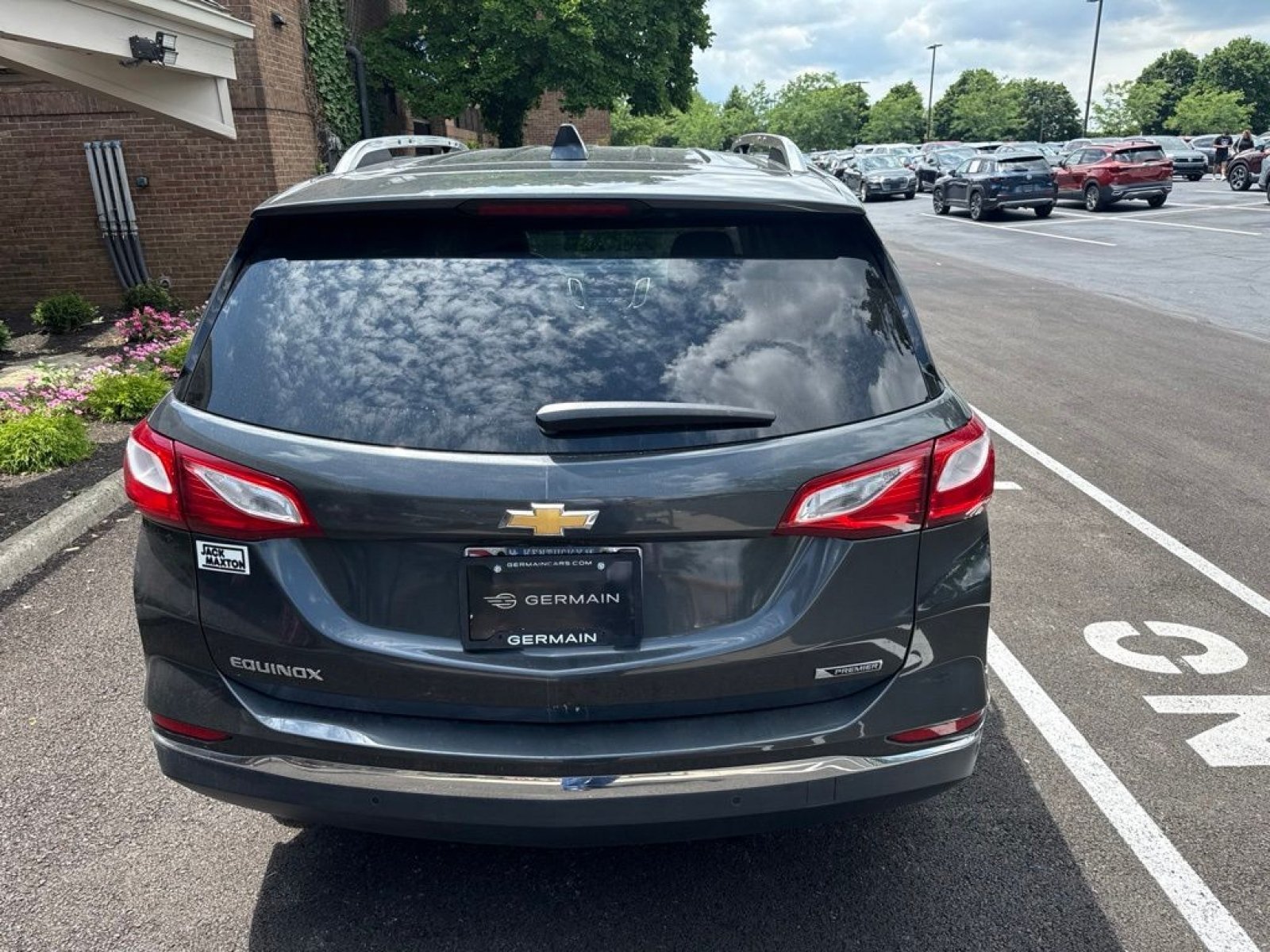Used 2018 Chevrolet Equinox Premier FWD image 8