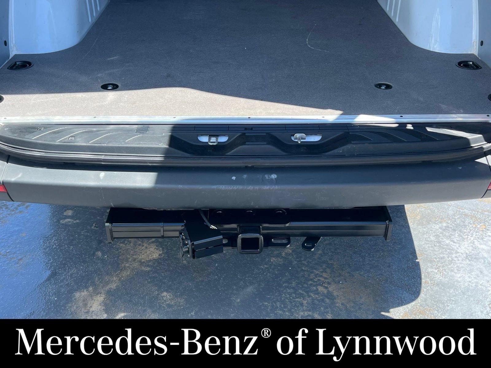 Used 2025 Mercedes-Benz Sprinter 2500 image 13