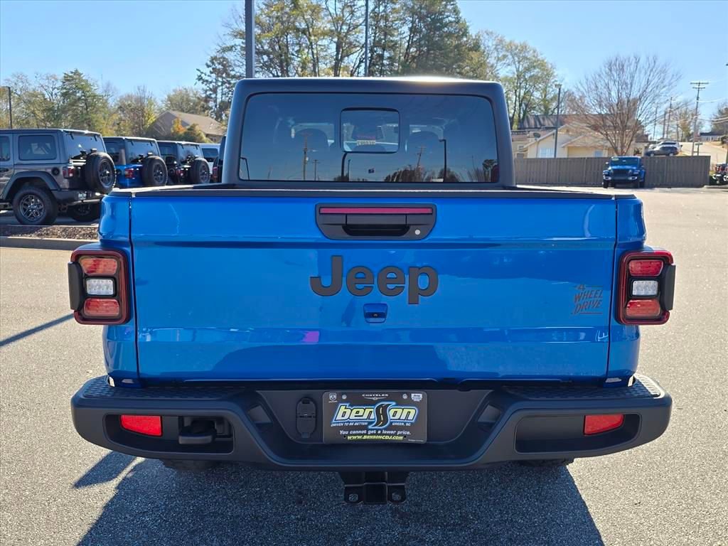 New 2026 Jeep Gladiator Sport AWD/4WD image 14