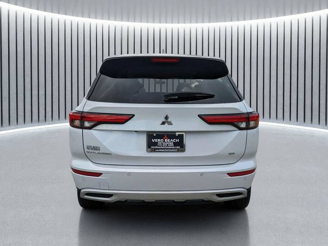 Used 2024 Mitsubishi Outlander SE FWD image 5