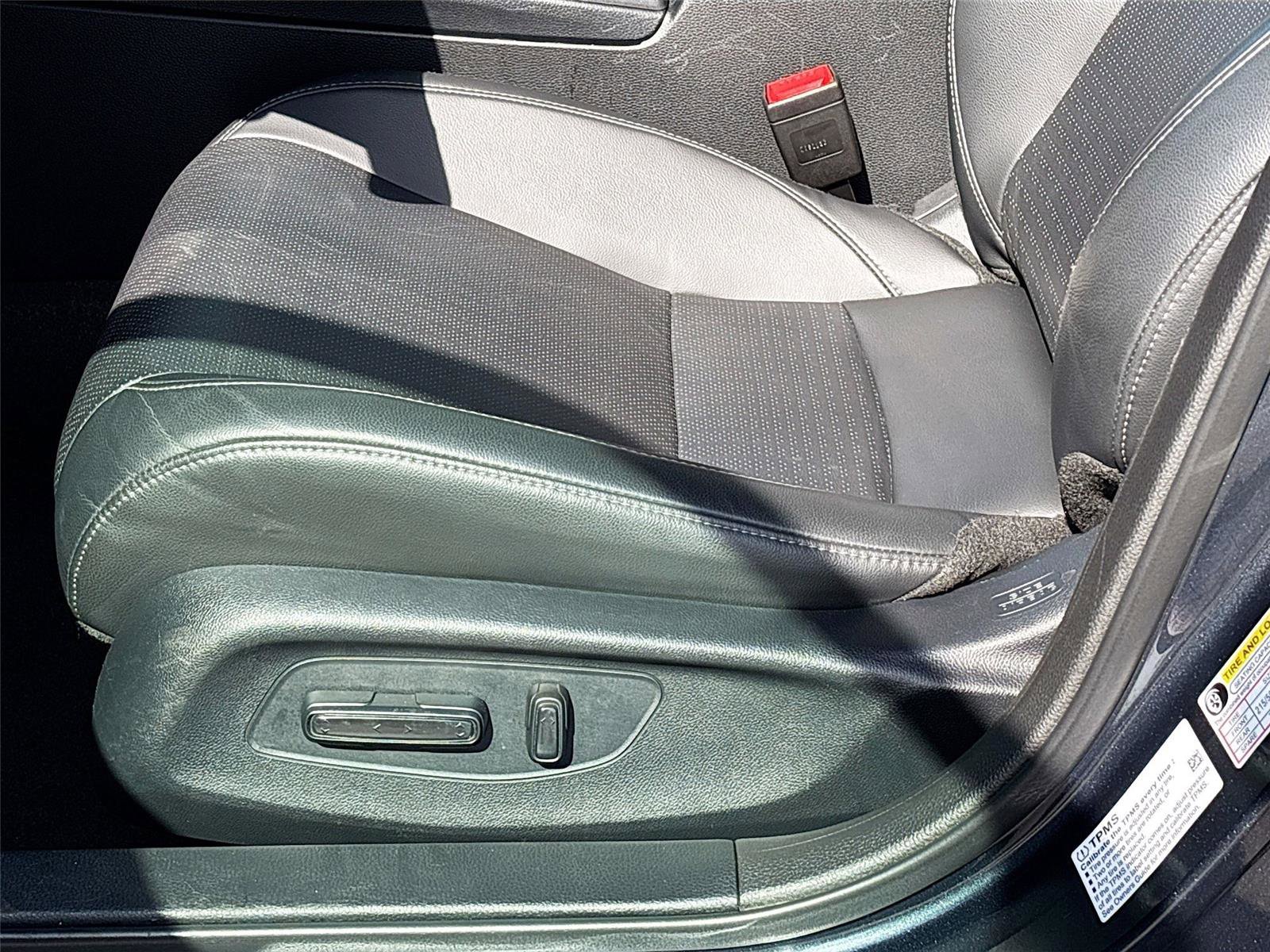 Certified 2022 Honda Civic EX-L image 21