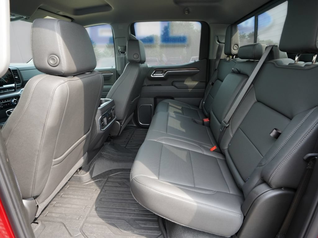 Used 2025 GMC Sierra 1500 SLT w/ SLT Premium Plus Package AWD/4WD image 21