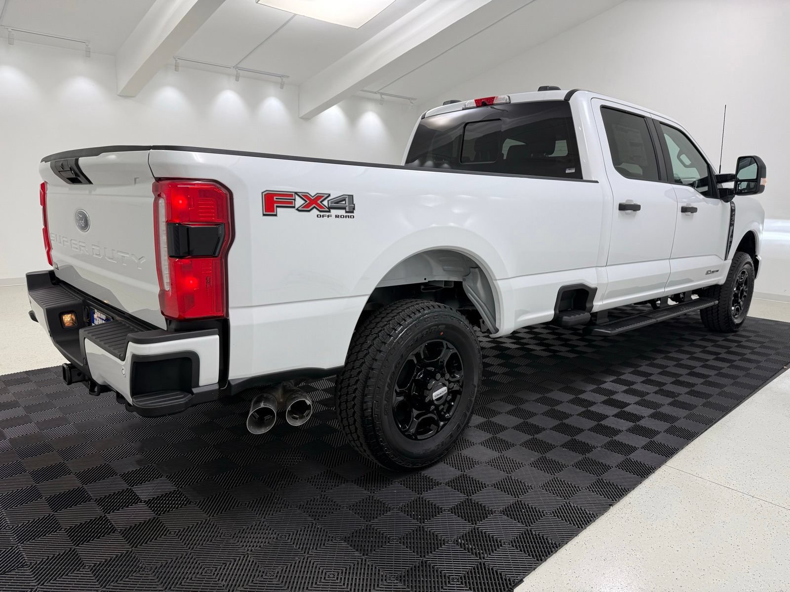 New 2026 Ford F250 XL w/ STX Appearance Package AWD/4WD image 8