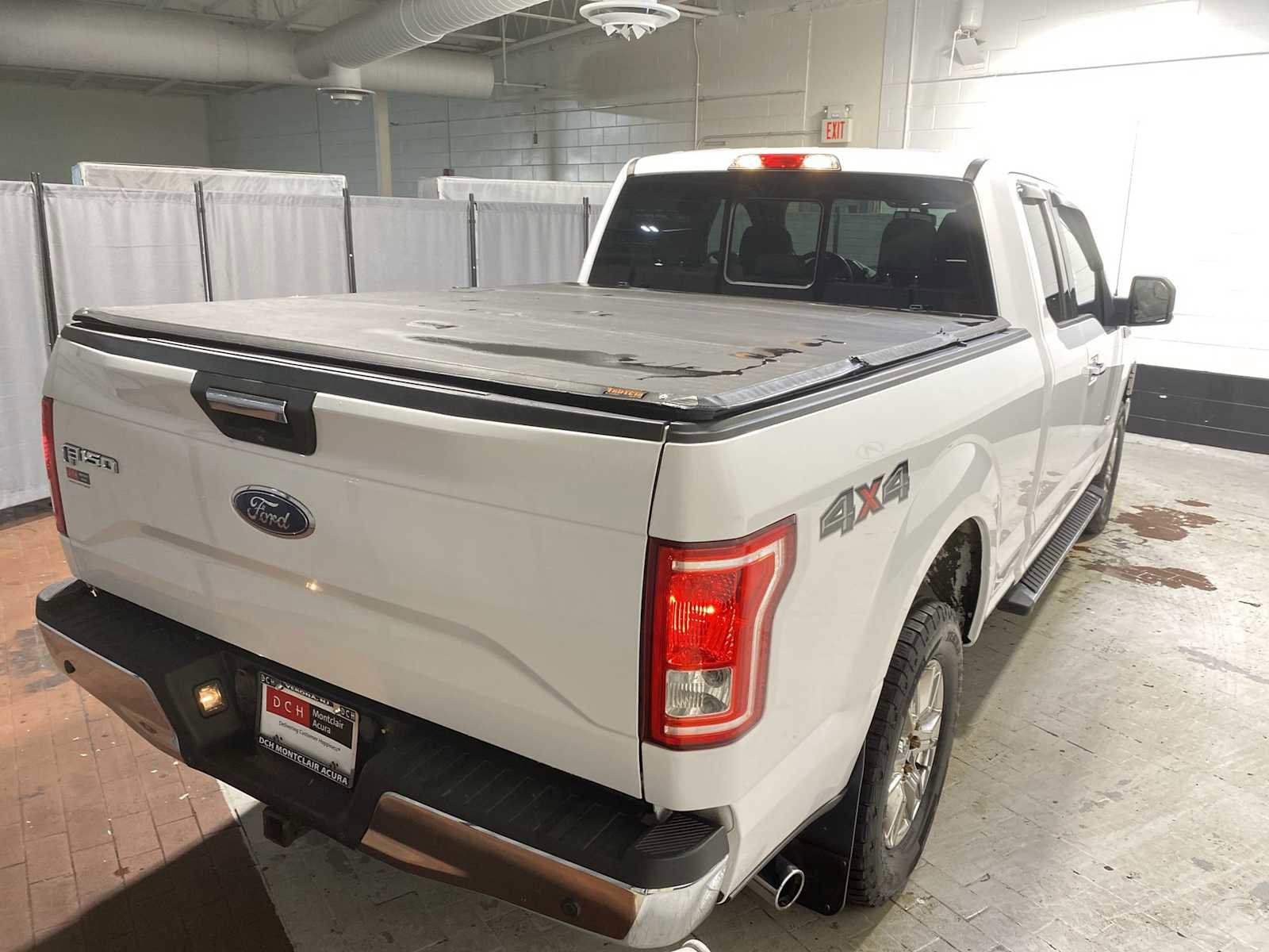 Used 2015 Ford F150 XLT w/ Equipment Group 302A Luxury image 26