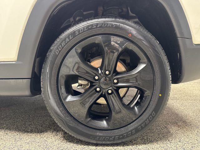 Used 2019 Jeep Compass Altitude image 16