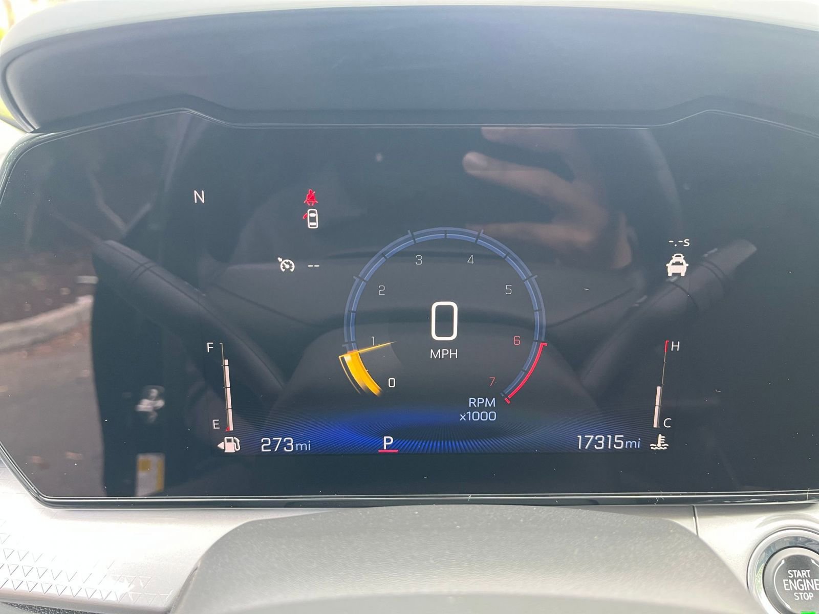 Used 2025 Chevrolet Trax LT w/ LT Convenience Package FWD image 39