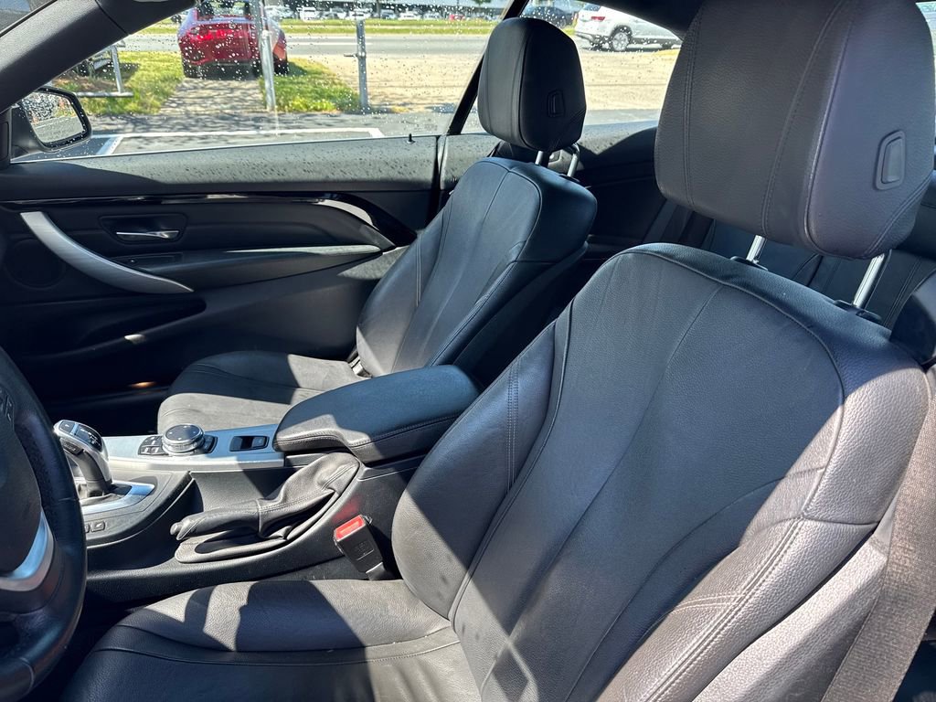 Used 2015 BMW 428i Convertible RWD image 9