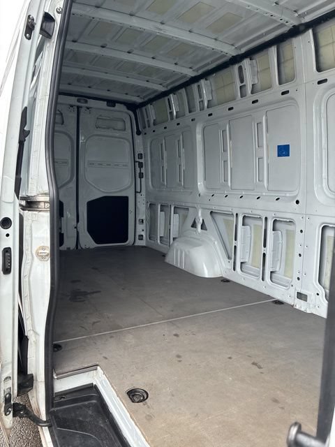 Used 2023 Mercedes-Benz Sprinter 2500 image 10