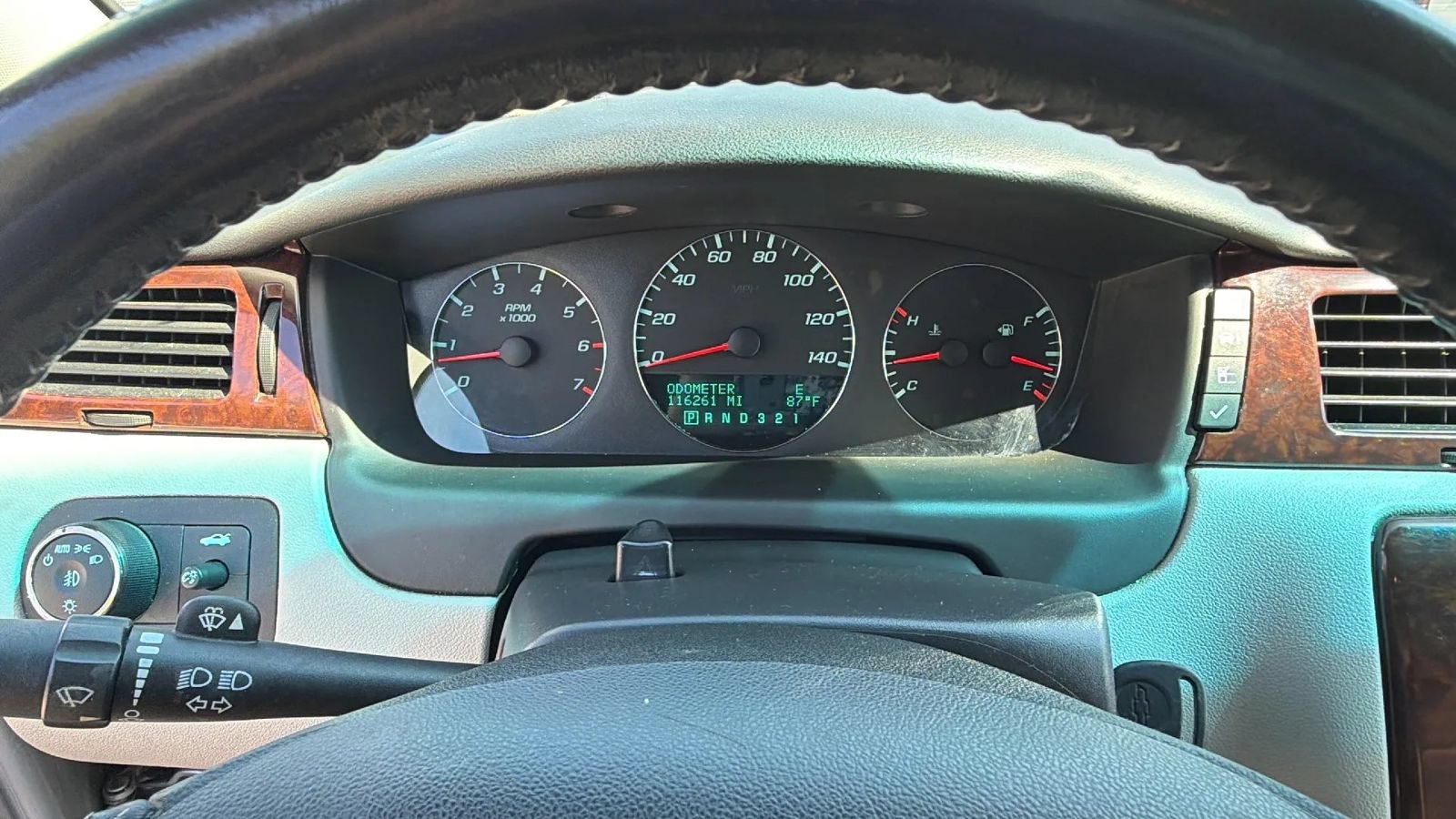 Used 2011 Chevrolet Impala LT FWD image 18