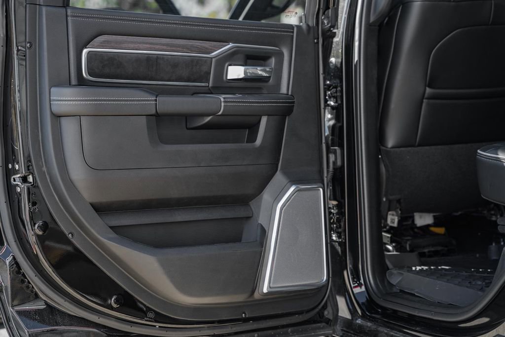 New 2026 RAM 2500 Laramie image 39
