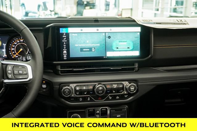 New 2025 Jeep Wrangler Sahara image 11