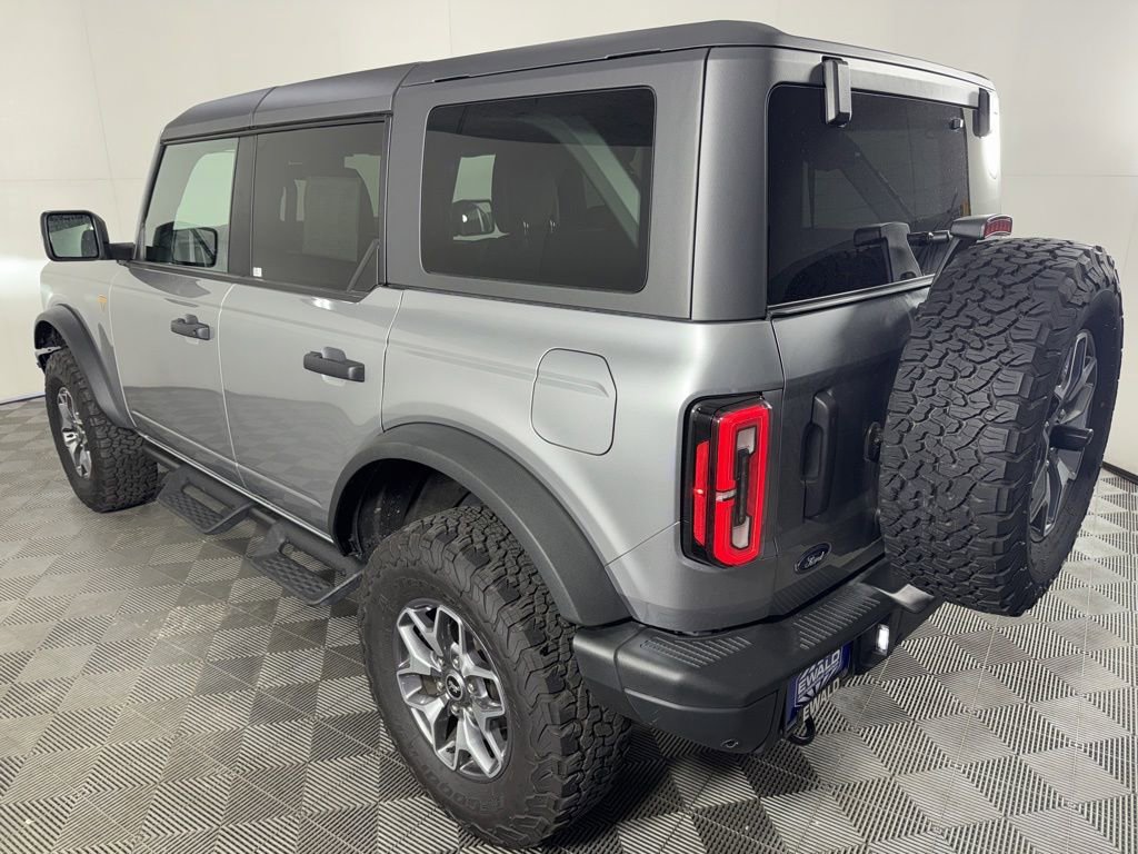 Used 2024 Ford Bronco Badlands AWD/4WD image 7