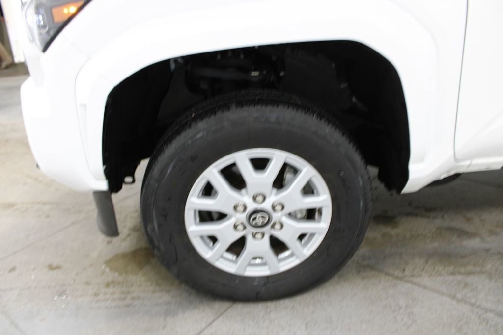 Used 2024 Toyota Tacoma SR5 image 35