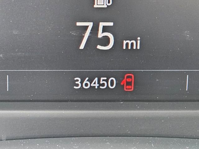 Used 2021 Cadillac XT4 Sport w/ Cold Weather Package image 29