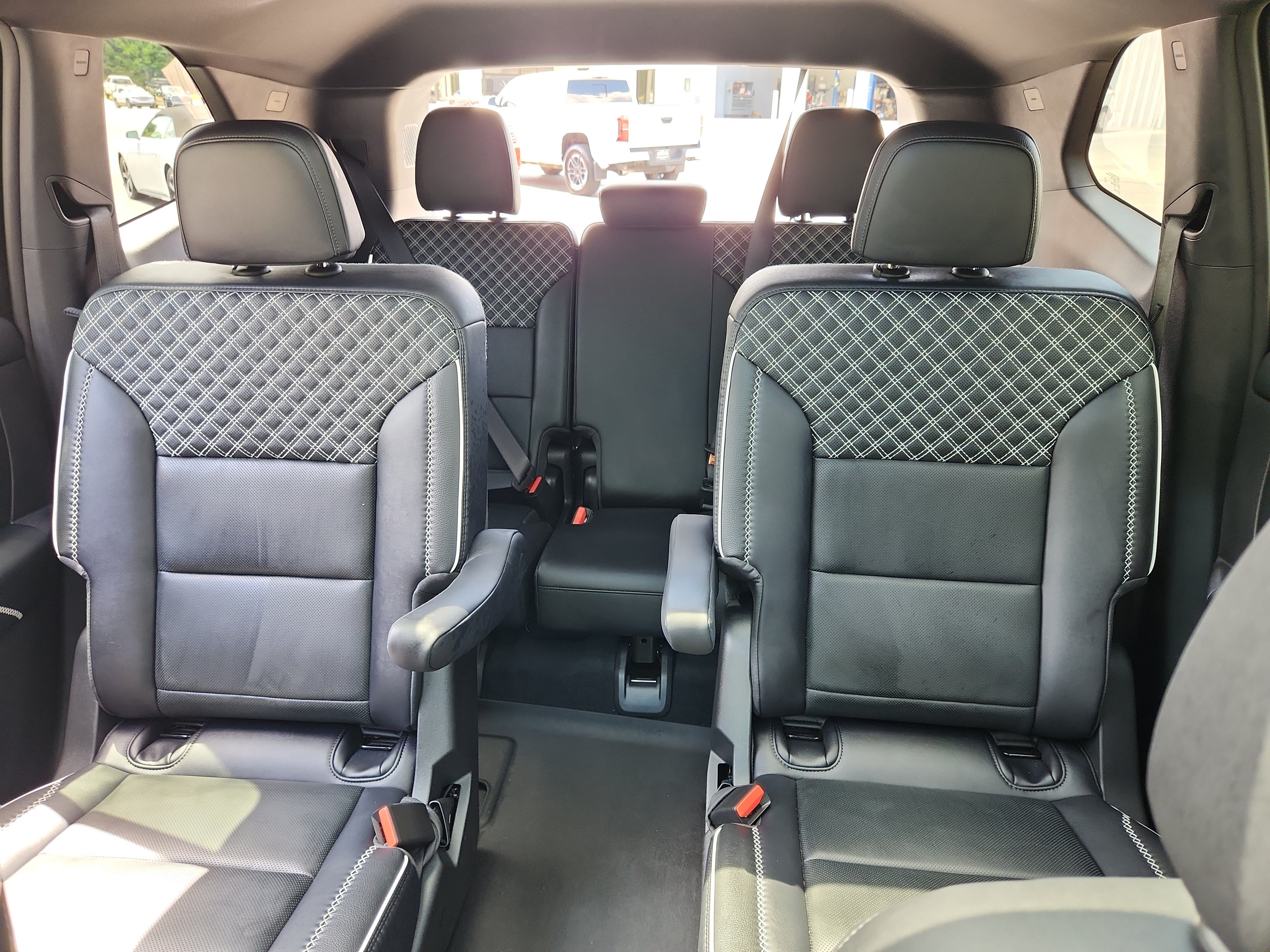 Used 2026 GMC Acadia Denali w/ Super Cruise Package AWD/4WD image 39