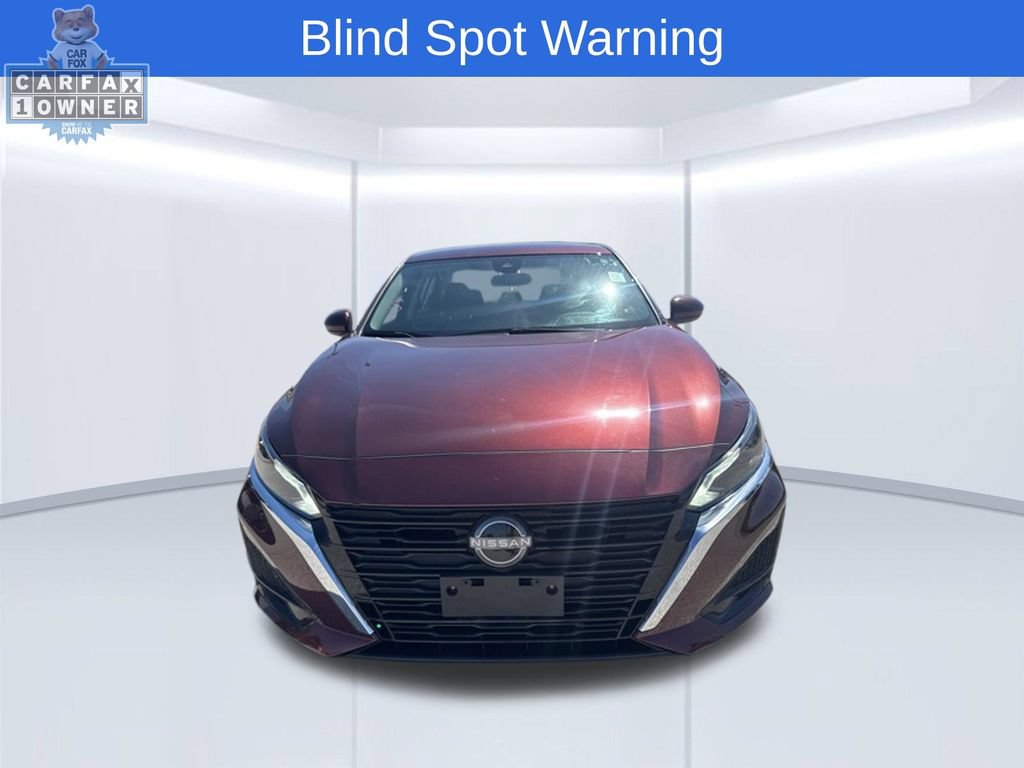 Used 2023 Nissan Altima 2.5 SV FWD image 8