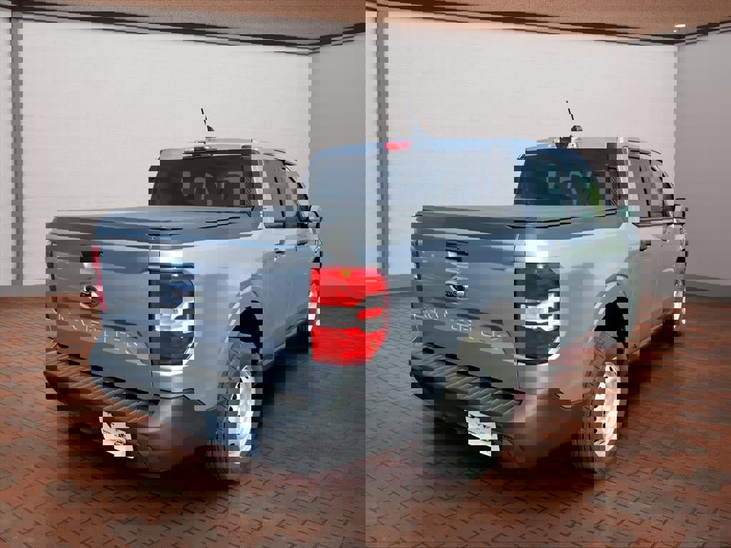 Used 2022 Ford Maverick XL image 8