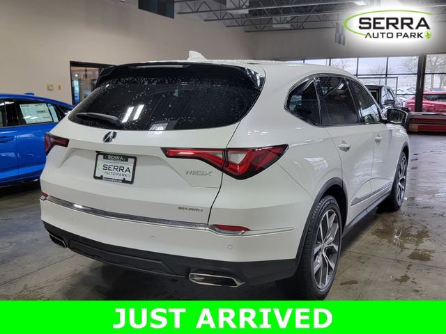 Certified 2023 Acura MDX SH-AWD w/ Technology Package image 5