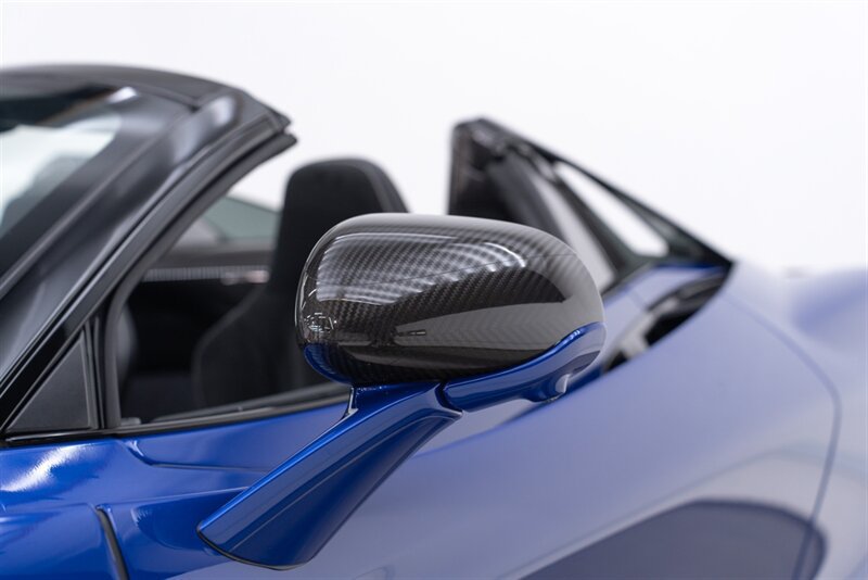 Used 2024 McLaren 750S Spider RWD image 35