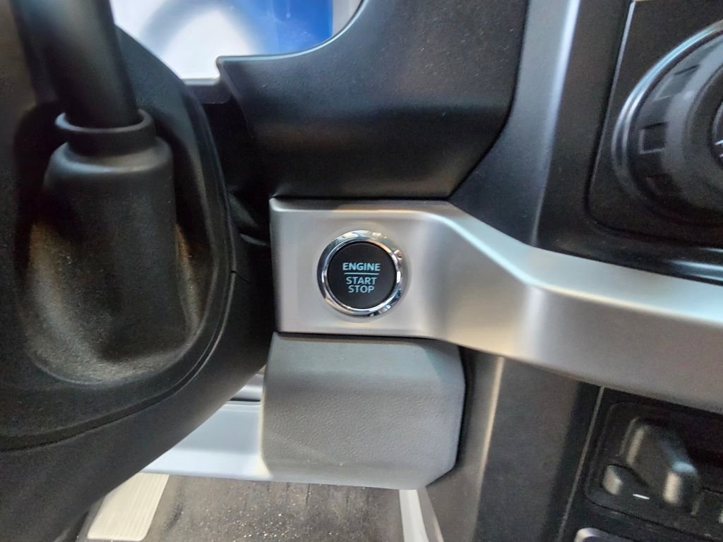 Used 2023 Ford F250 XLT w/ XLT Premium Package image 16