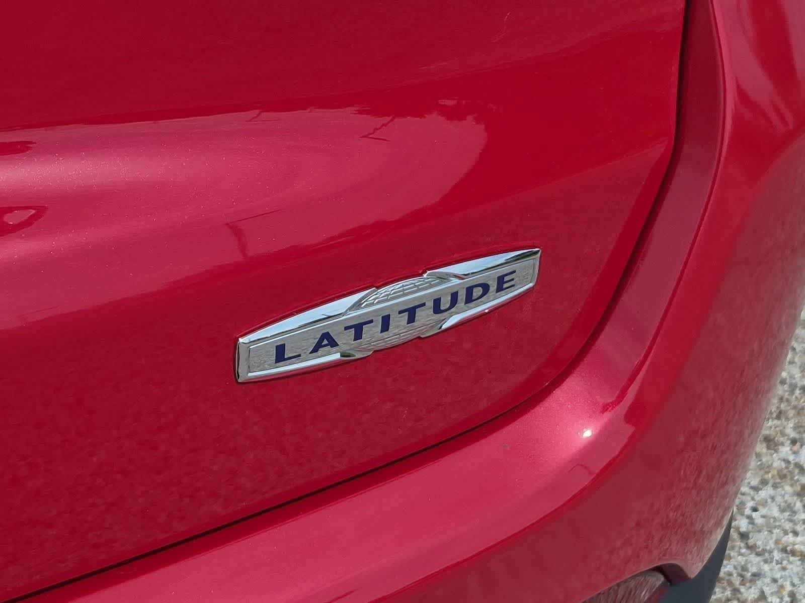 Used 2024 Jeep Compass Latitude AWD/4WD image 30