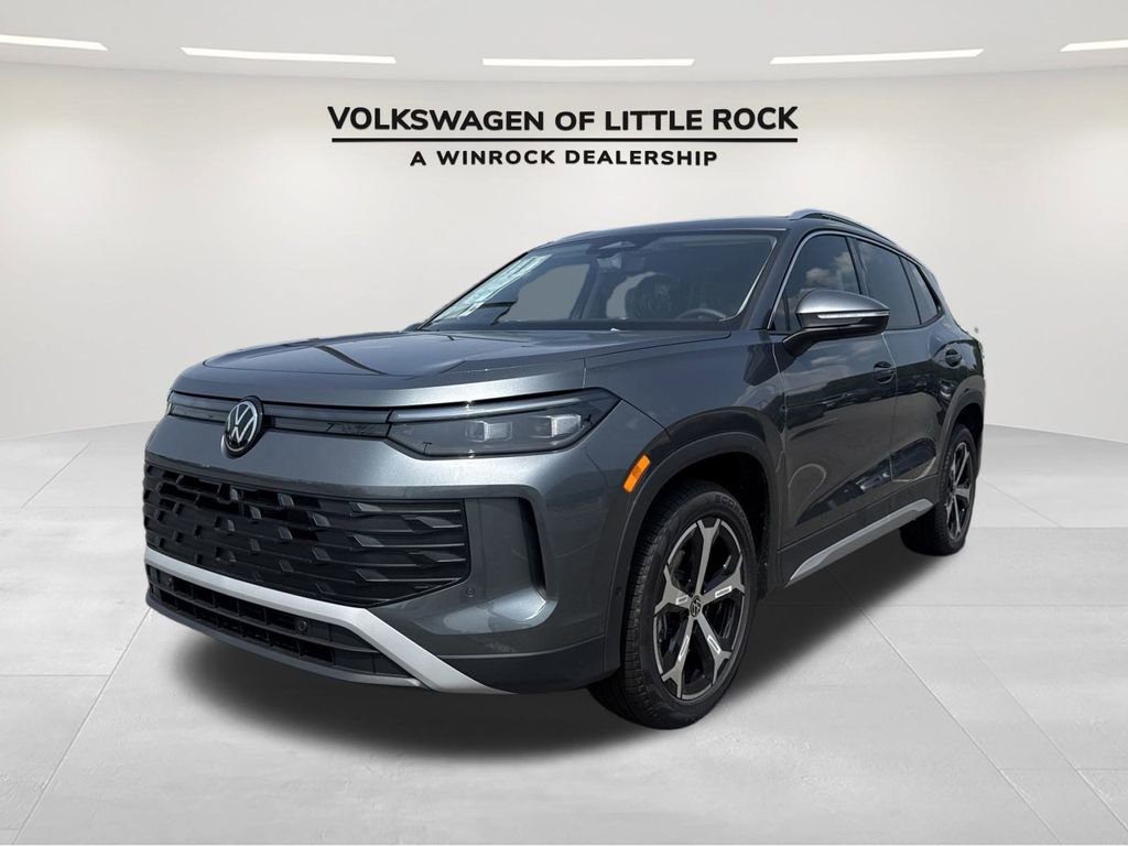 New 2025 Volkswagen Tiguan SE