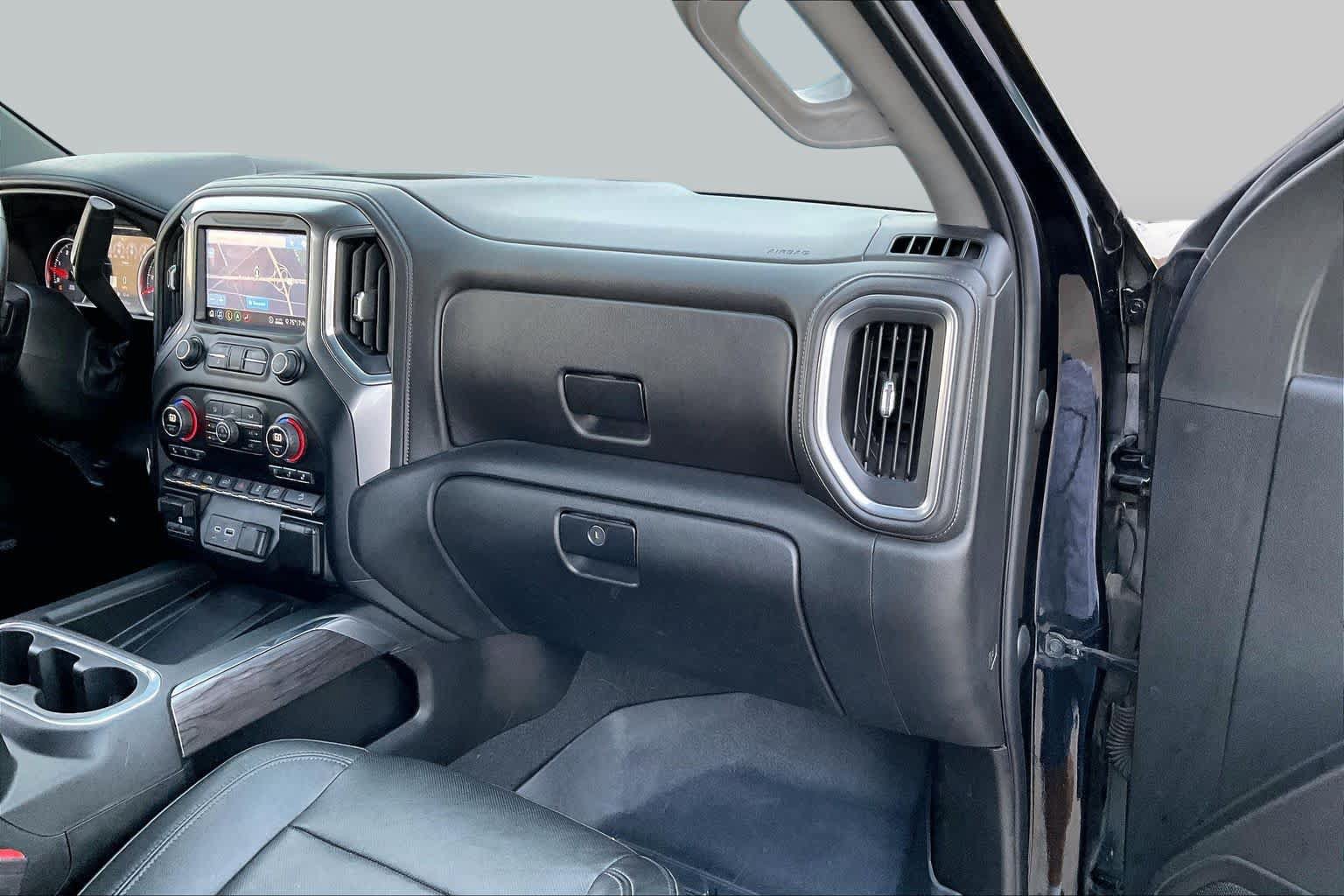 Used 2020 Chevrolet Silverado 2500 LTZ w/ LTZ Premium Package AWD/4WD image 18