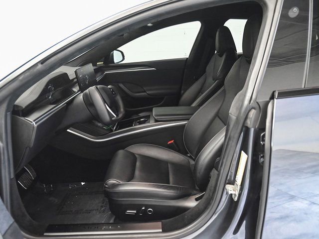Used 2021 Tesla Model S Plaid image 22