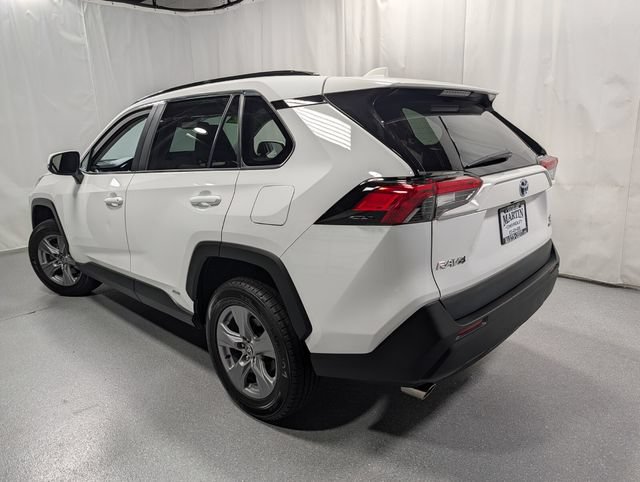 Used 2022 Toyota RAV4 XLE w/ Convenience Package AWD/4WD image 6