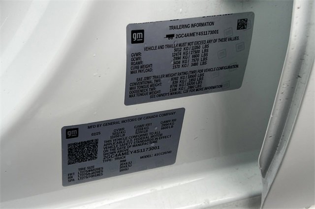 Used 2025 Chevrolet Silverado 2500 Custom w/ Custom Value Package image 40