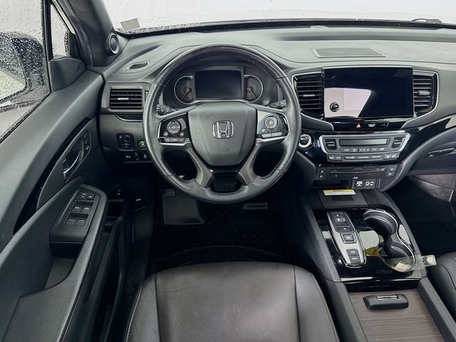 Used 2021 Honda Pilot Black Edition image 24