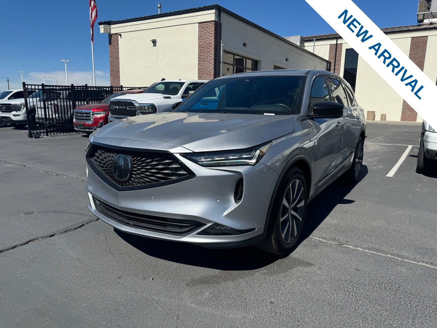 Used 2023 Acura MDX A-Spec image 3