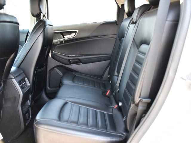 Used 2019 Ford Edge SEL w/ Equipment Group 201A image 14