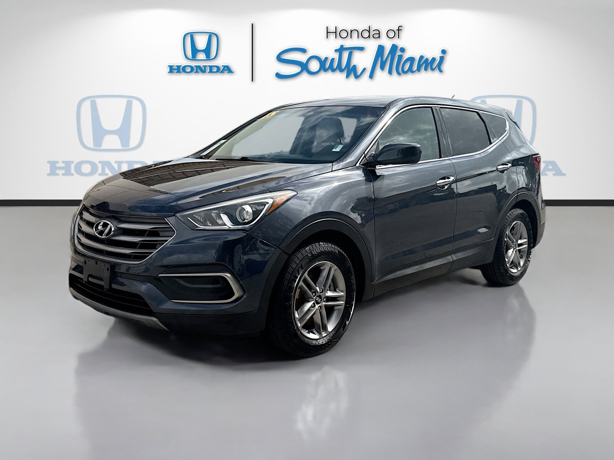Used 2018 Hyundai Santa Fe Sport image 3