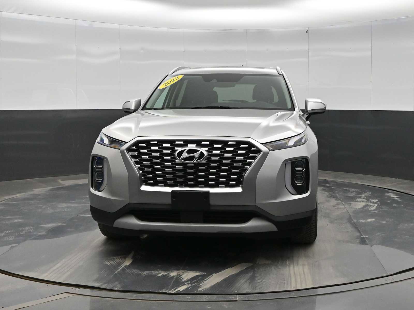 Used 2022 Hyundai Palisade SEL image 3