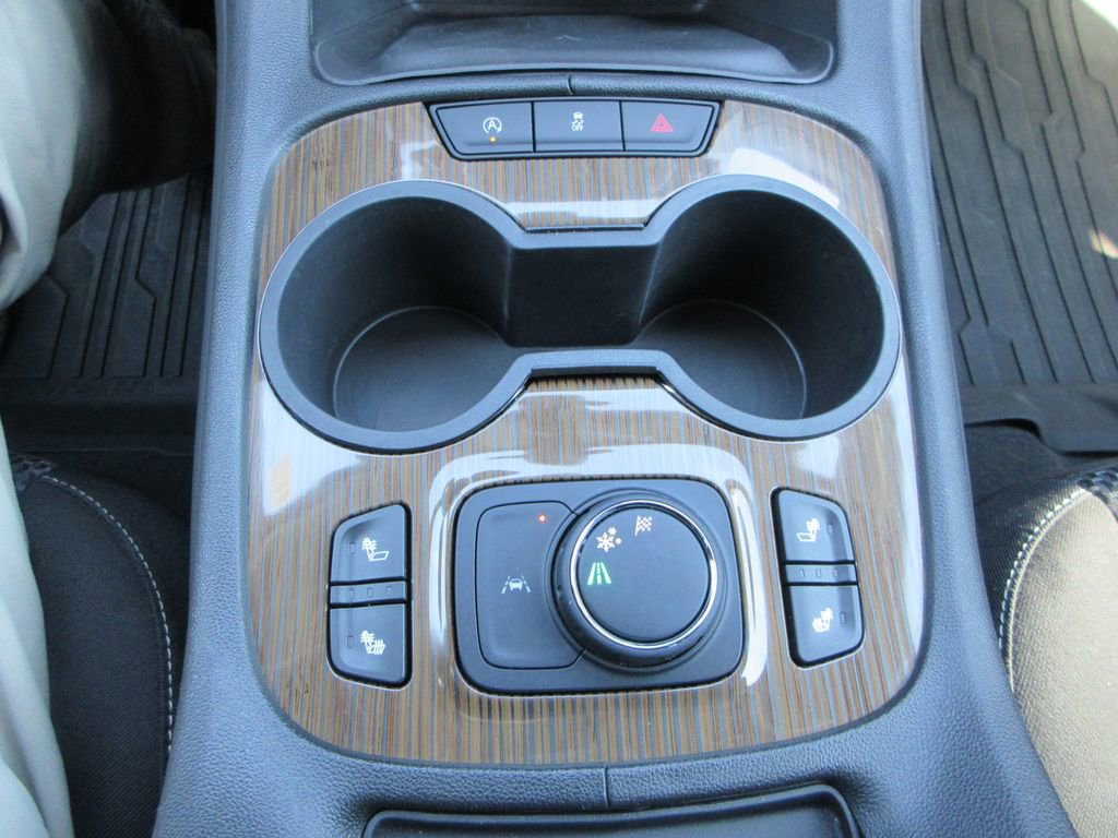 Used 2023 GMC Acadia SLE w/ Driver Convenience Package image 26