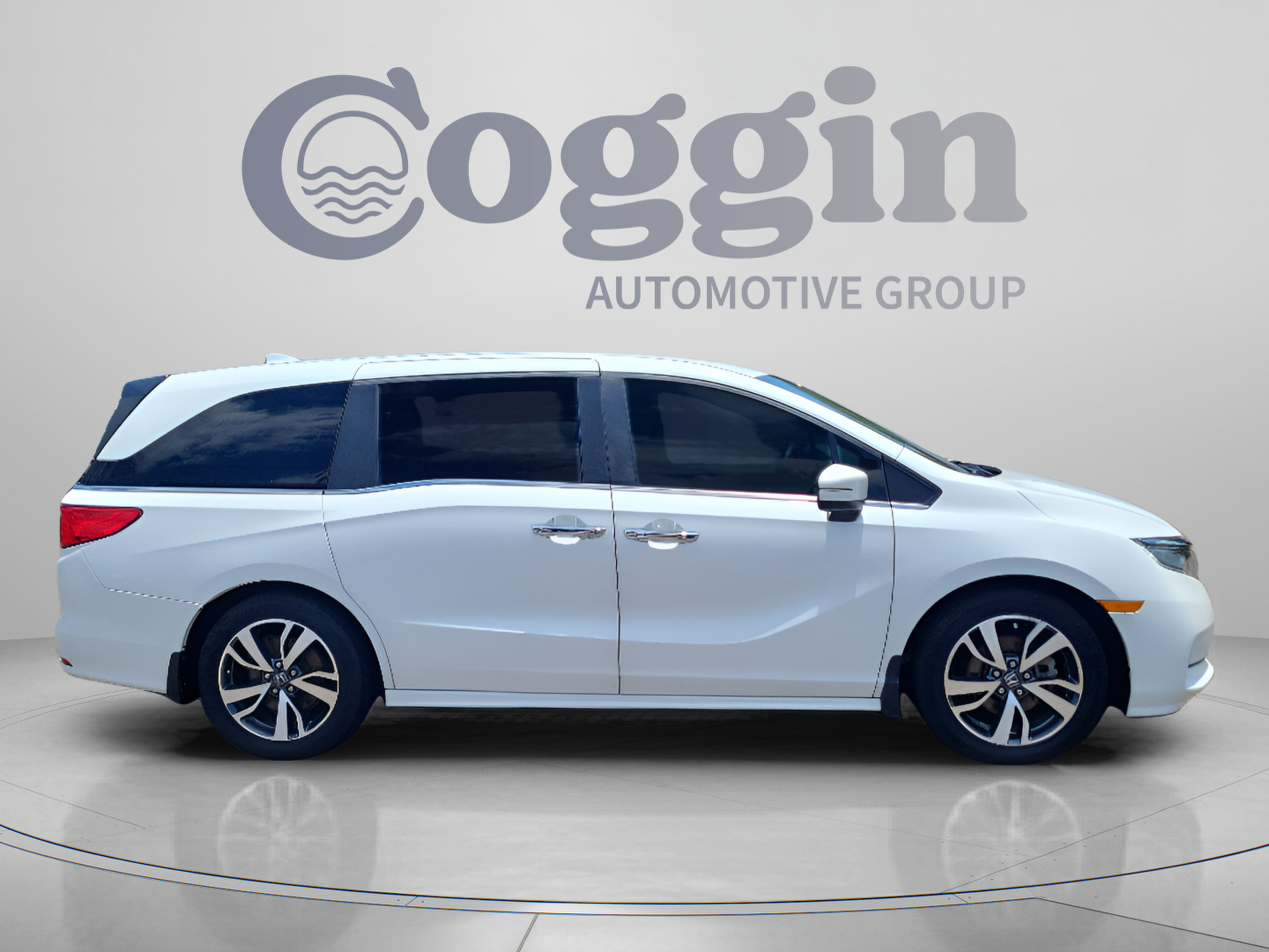 Certified 2021 Honda Odyssey Touring image 6