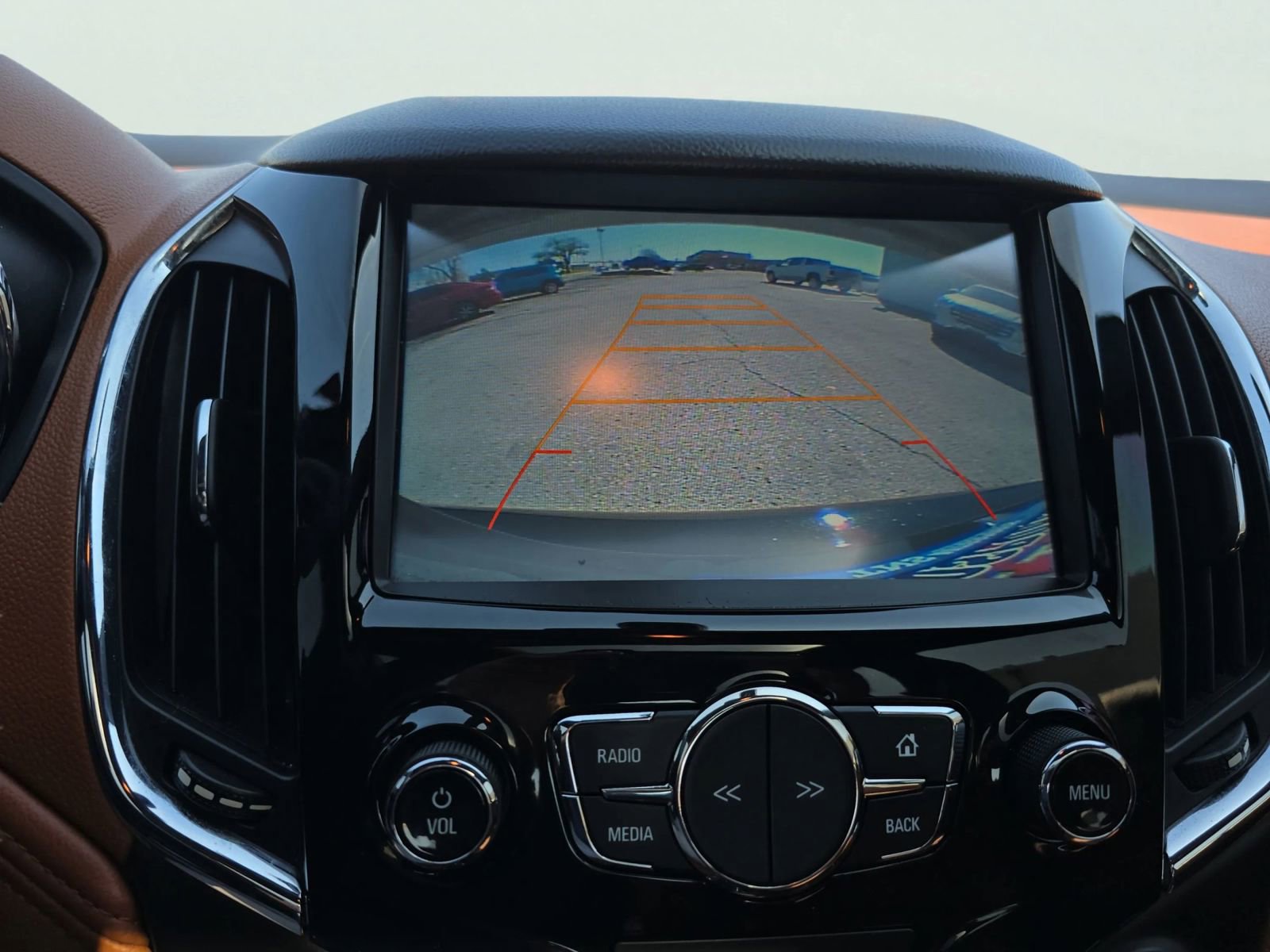 Used 2017 Chevrolet Cruze Premier image 20