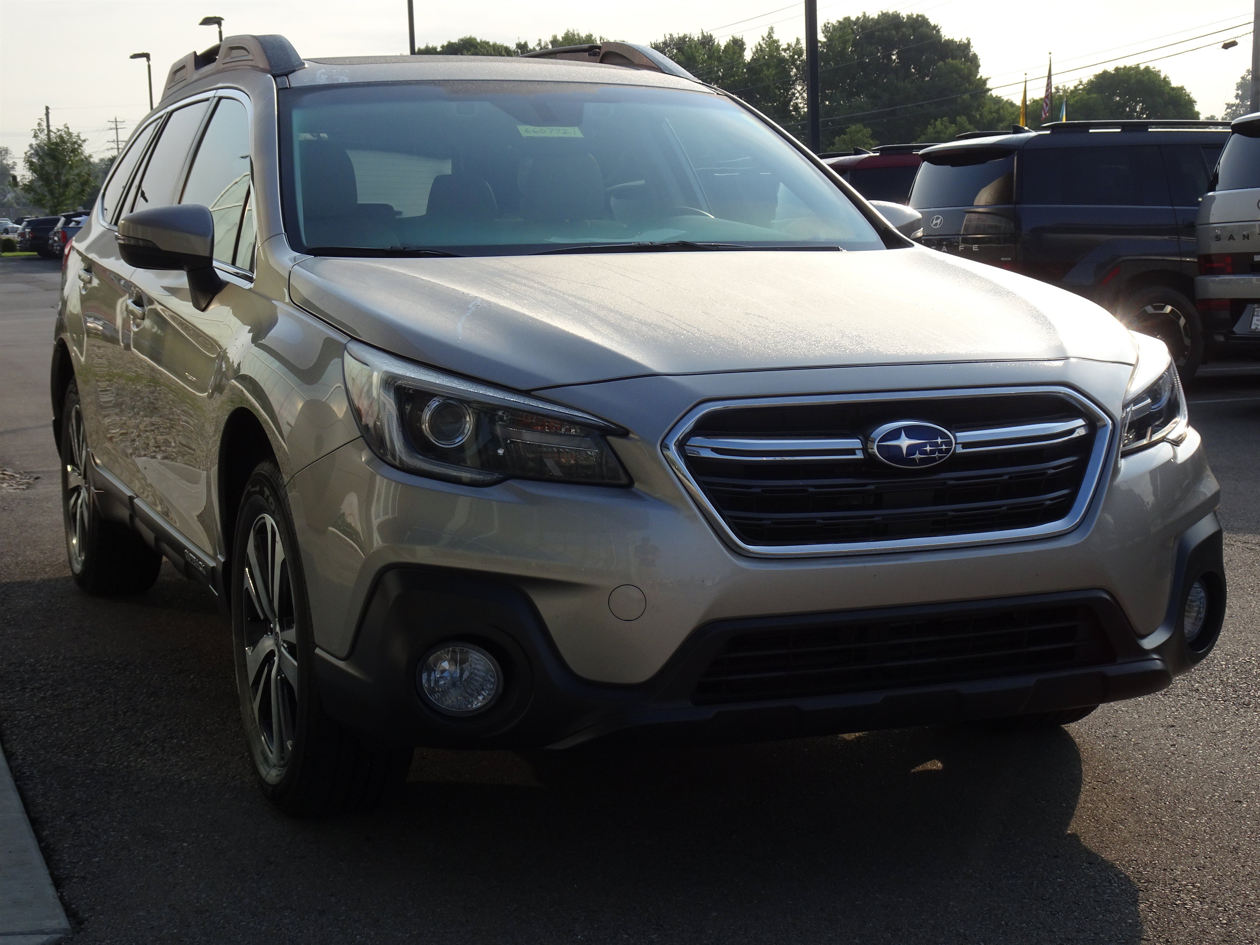 Used 2019 Subaru Outback 2.5i Limited AWD/4WD image 7
