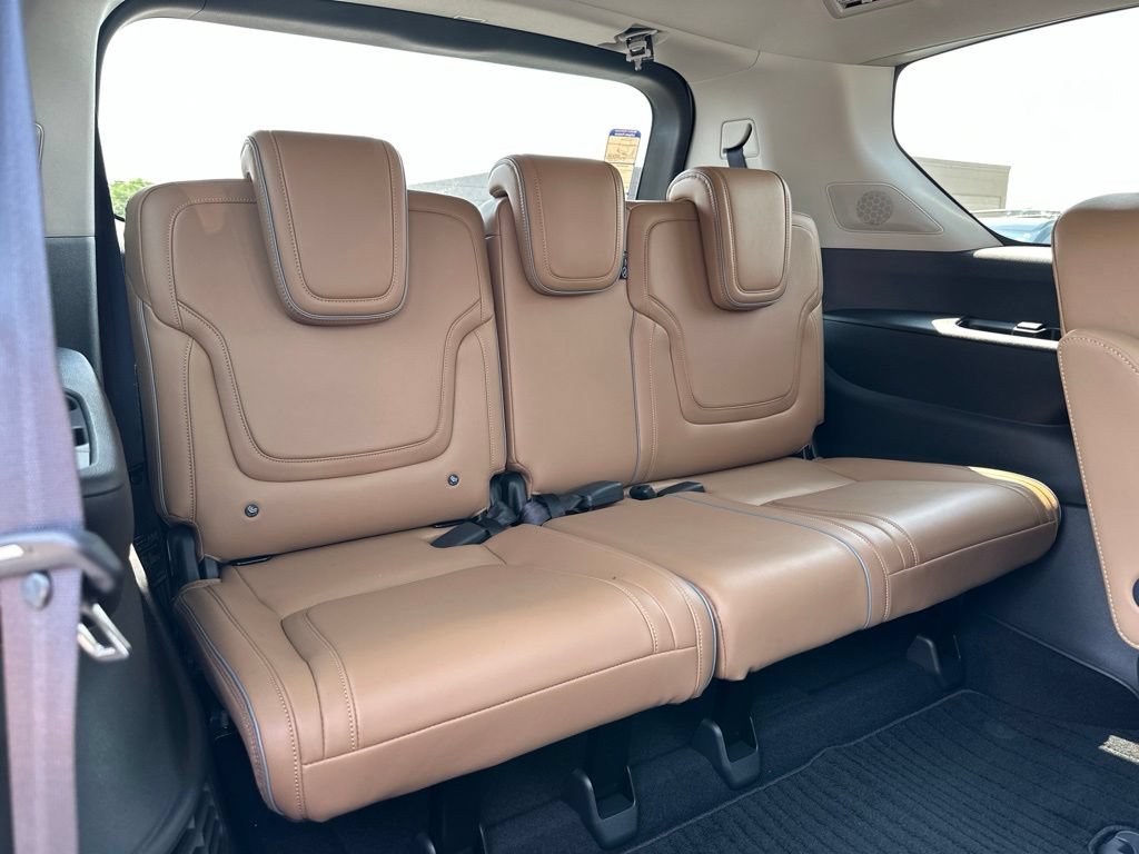 New 2027 INFINITI QX80 Luxe AWD/4WD image 23
