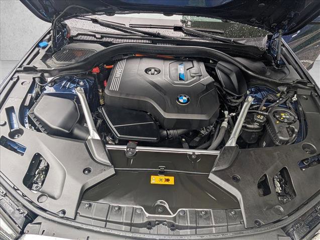 Certified 2023 BMW 530e w/ Convenience Package image 25