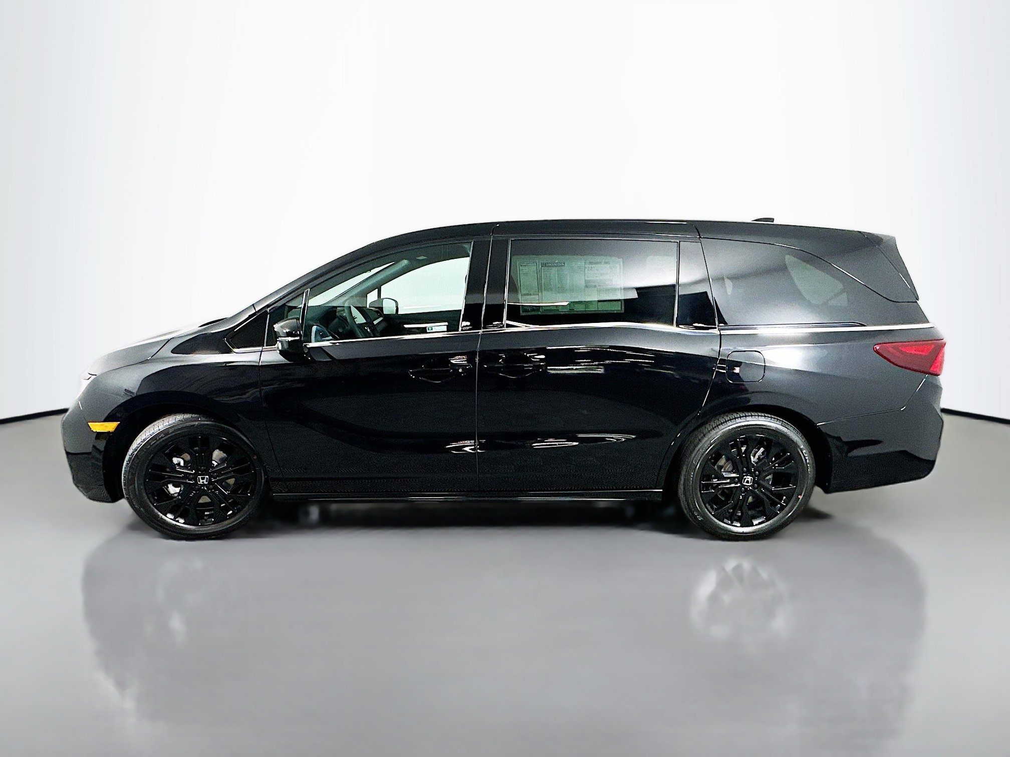 New 2026 Honda Odyssey Sport-L image 4