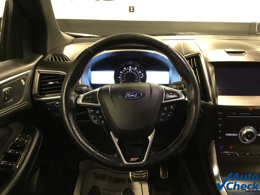 Used 2019 Ford Edge ST w/ Equipment Group 401A AWD/4WD image 46