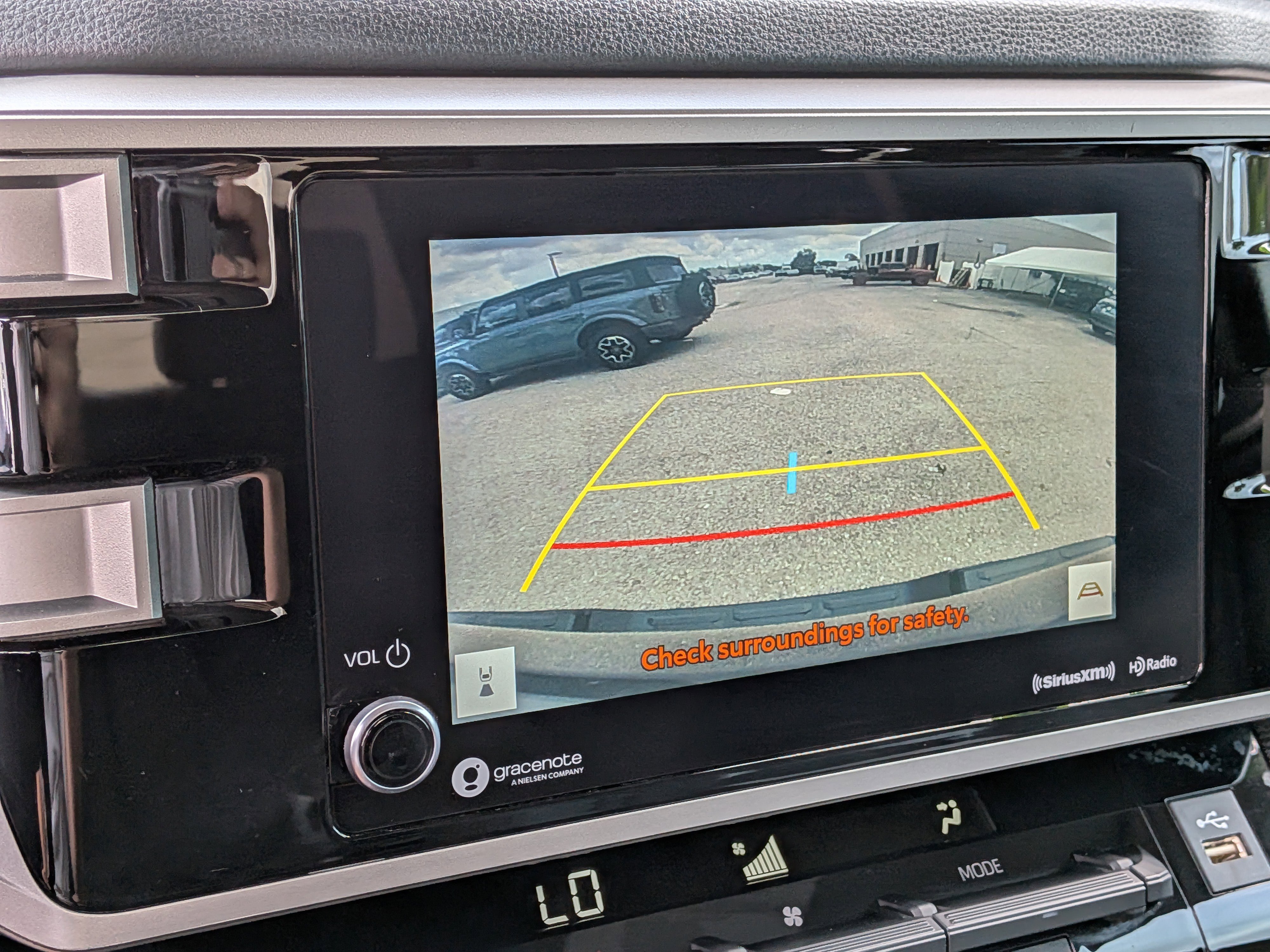 Used 2023 Toyota Tundra SR5 w/ SR5 Convenience Package AWD/4WD image 33