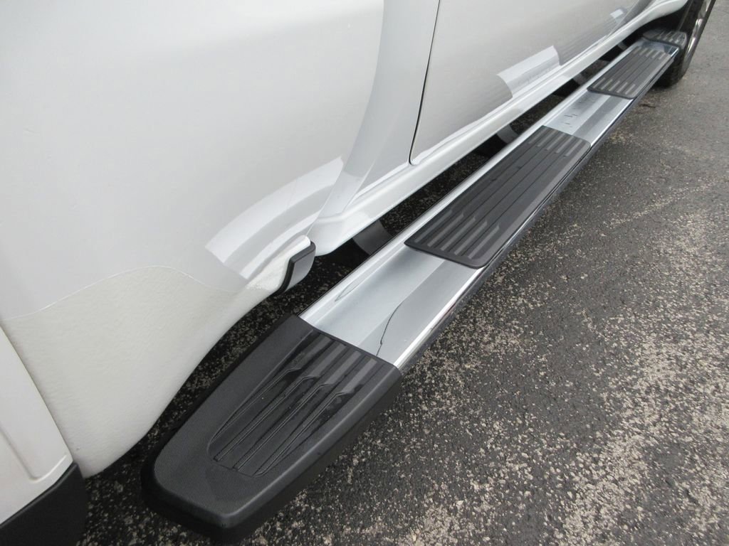 Certified 2020 GMC Sierra 1500 SLT w/ SLT Premium Plus Package image 12